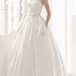 Design wedding gown Rosa Clara